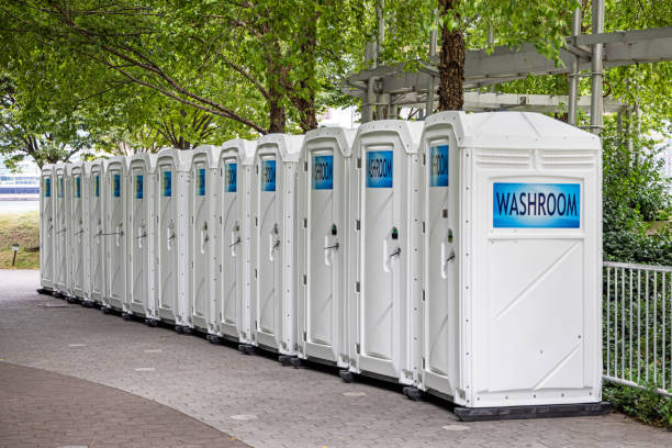 Best Standard Portable Toilet Rental in Overland Park, KS